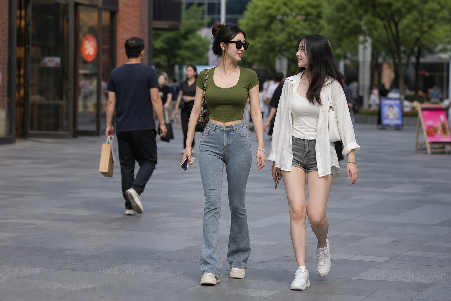 把穿绿色衣服的人批瘦一点